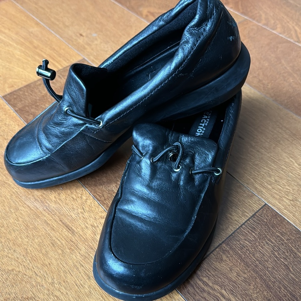 Reaction Kenneth Cole - Women’s Black Loafers